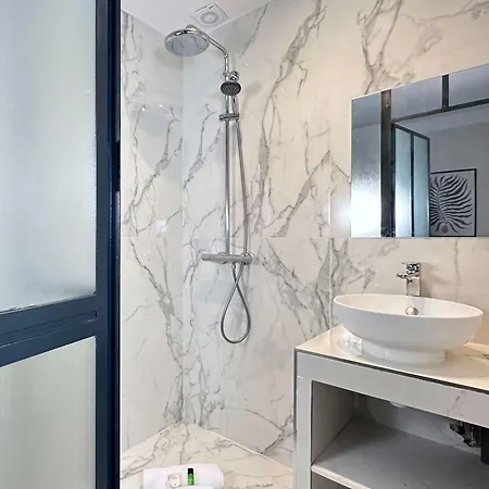 Apartment Champs Elysees - Prestige With Lift For 6 *