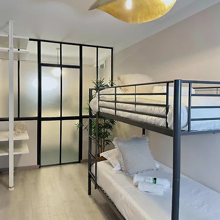 Champs Elysees - Prestige With Lift For 6 Apartment