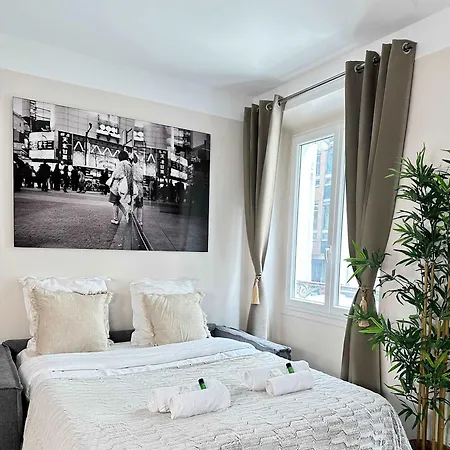 Apartment Champs Elysees - Prestige With Lift For 6 Paris